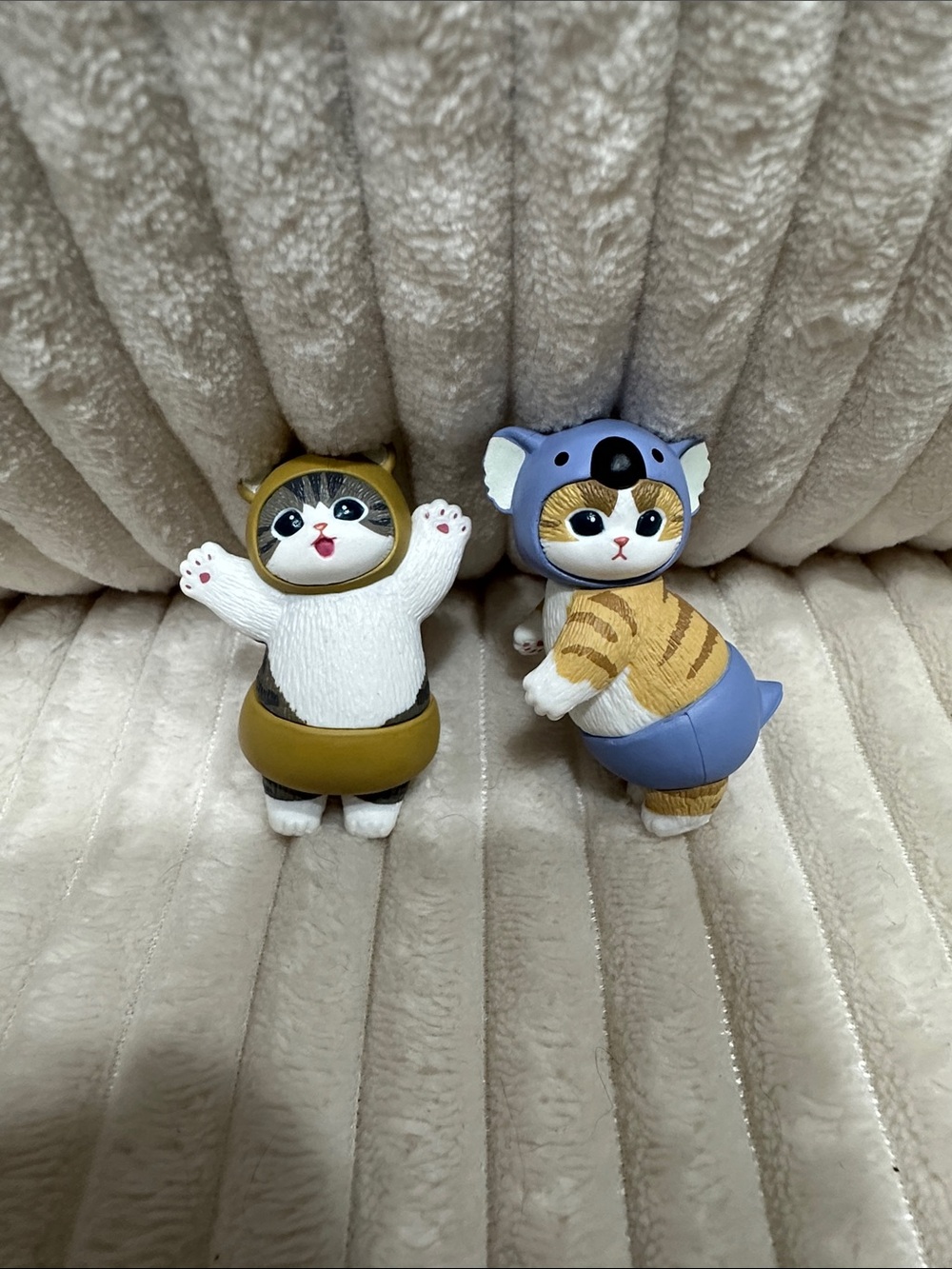 Cute Set of Two (2) Mofusand - Meow Pants Figures. New. Verified. No boxes.